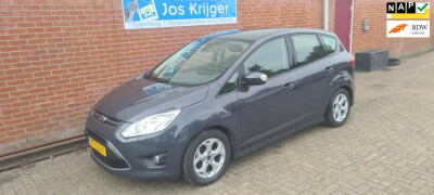 Ford-C-MAX-0