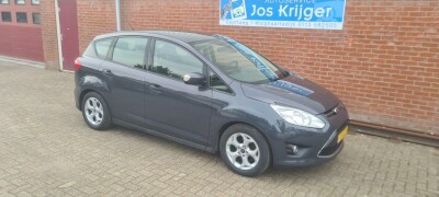 Ford-C-MAX-2