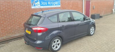 Ford-C-MAX-3